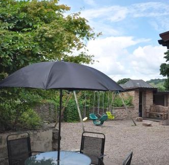 Llangattock Lingoed House | Black Mountains Barn
