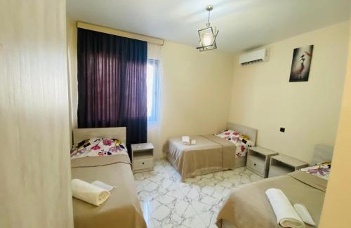 Magnetiti House | Black Pearl In Ureki