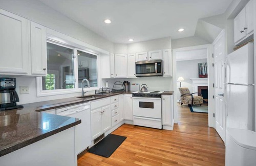 Niantic House | Black Point Retreat - Entertain & Enjoy the Beach!