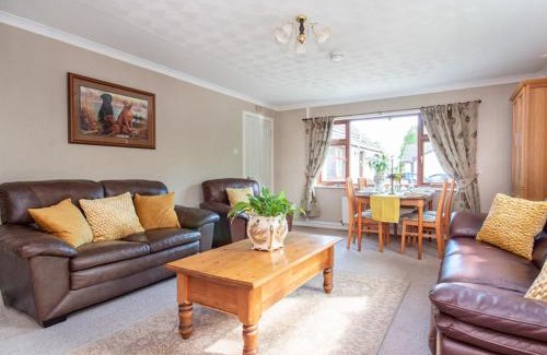 Dingwall House | Black Rock Cottage