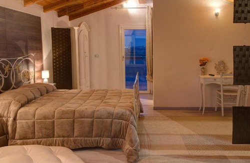 Sestu Apartment | Black Star