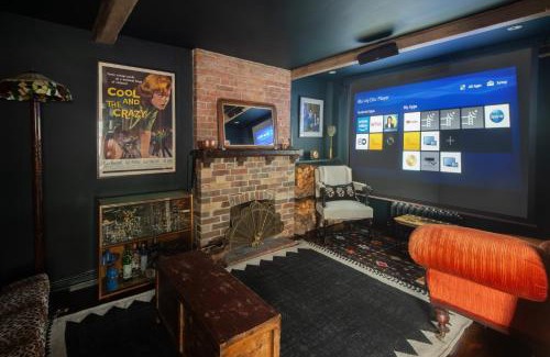 Lewes House | Black Tile Cottage