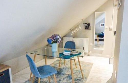 Clady Apartment | Blackberry Loft - a Hidden Gem