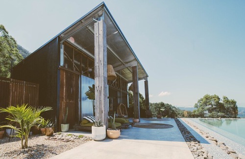 Mullumbimby Creek Bed & Breakfast | Blackbird Byron Luxury Hinterland Accommodation