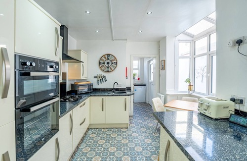 South Shore House | Blackpool Abode The Cinema House