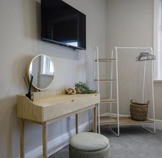 South Shore Villa | Blackpool Pleasure Beach Luxury Villa