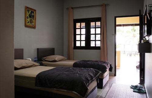 Tanjung Resort | Blackstone Beach Resort