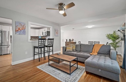 O'Fallon House | Blair's House on St. Joseph - 3Bed 1.5Bath