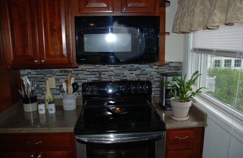 Waynesboro Apartment | Blair's Vintage Apartment Nestled in Wine Country
