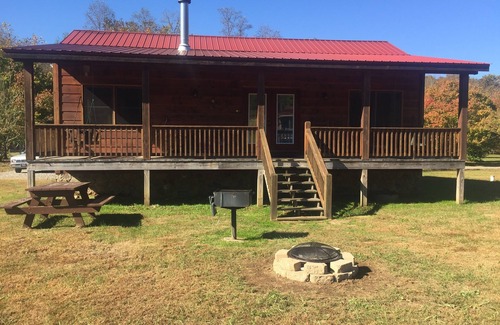 Blairsville Cabin | Blairsville,Ga cabin near all popular Georgia mountains activities on Hwy. 348
