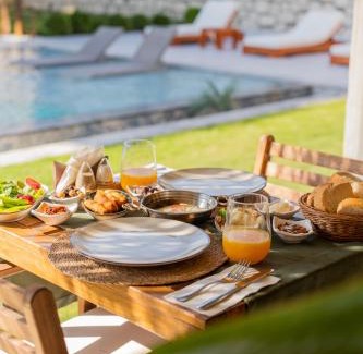 Cesme Hotel | Blanco