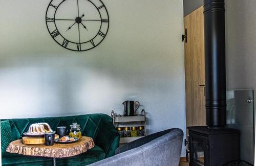 Osturna Ski Chalet | Blasanka tinyhouse