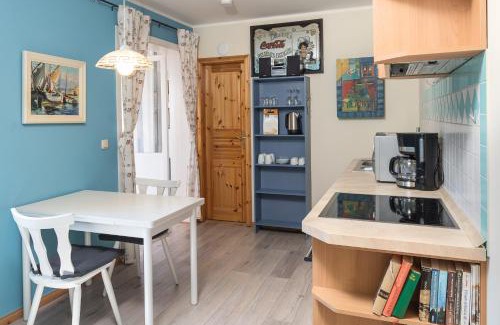 Muritz Apartment | Blaue Kombüse Altstadt Ferienwohnung im Fischerhaus