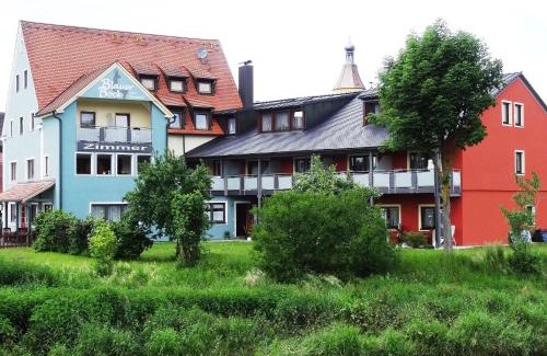 Pleinfeld House | "Blauer Bock" - Hotel-Garni