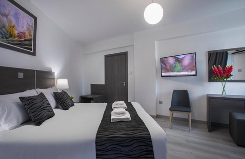 Larnaca City Centre Apartment | Blazer Residence
