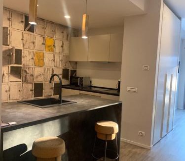 Quartiere XIII Aurelio Apartment | Blessed Vatican Home
