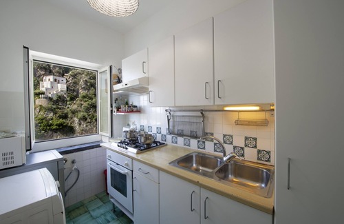 Furore Villa | Blessed villa directly on the sea.
