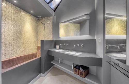 Arnaud Bernard Apartment | Bleu du Maine - Elegant T3 avec terrasse