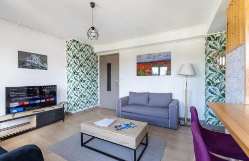 Quartier de France Apartment | Bleu rivage F3 bord de l'Allier - parking gratuit - 2 étoiles