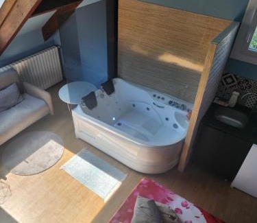 Sevran Apartment | Bleu studio jaccuzi appart