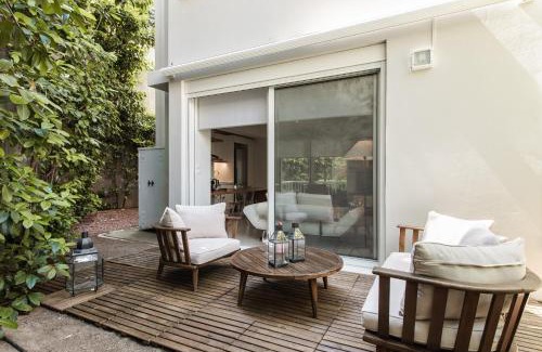 Vouliagmeni Apartment | Bliss Living