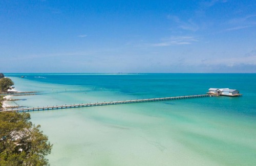 Anna Maria House | Blissful Bay at Bayside Bungalow