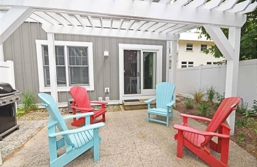 Glen Arbor Condo | Blissful Bear Summary