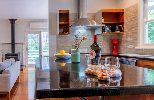 Warburton House | Blissful Bushland Retreat