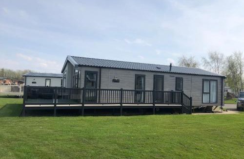 Flookburgh House | Blissful Lodge Haven Lakeland