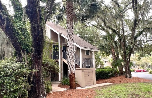 Seabrook Island Villa | Blissful Luxury Beach Retreat with Club Access