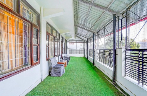 The Mall Road House | Blissful Mountain View Near Mall Road