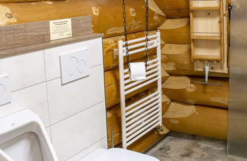 Glatten Apartment | Blockhaus Almhütte Hofblick, 80qm, 3 Schlafzimmer, Max. 6 Personen