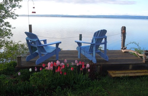 Kingsport Cottage | Blomidon Rose Fan Cottage by the Water