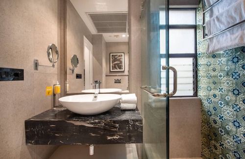 Greater Kailash Hotel | Bloom Boutique Gk-1