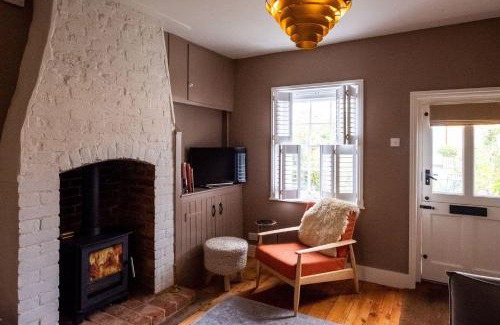 Aldeburgh House | Bloom Cottage