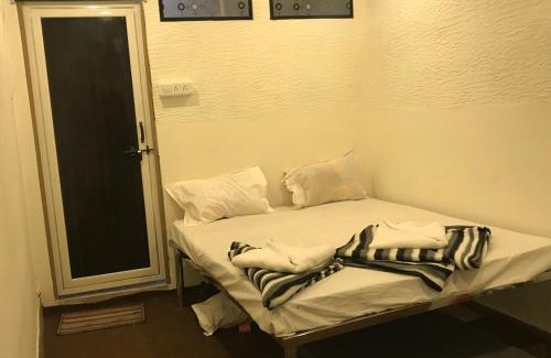 Jabalpur House | BLOOM GUEST HOUSE