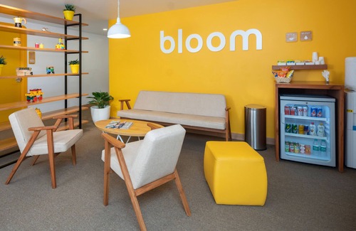 Phase 2 Hotel | Bloom Hotel - Brookefield