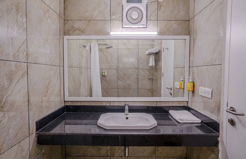 New Delhi Hotel | Bloom Hotel - GK 2