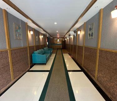 Malappuram Hotel | Bloomax Residency