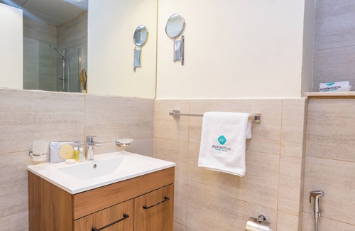 Masdar City Apartment | Bloomfields Cozy STU in Oasis
