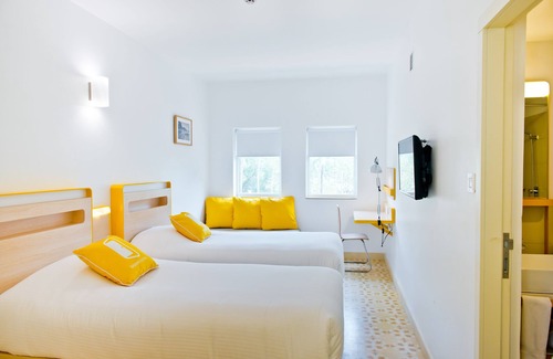 Vasanth Nagar Hotel | Bloomrooms @ City Centre