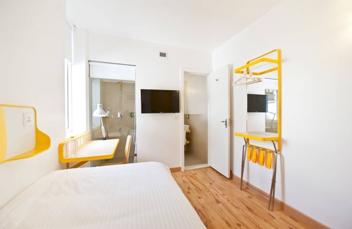 Indiranagar Hotel | Bloomrooms @ Indiranagar