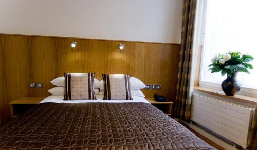 Temple Bar Hotel | Blooms Hotel