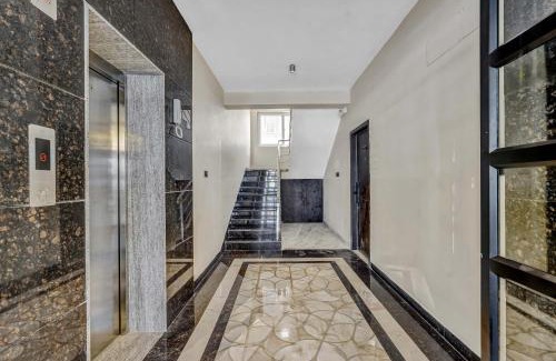 Medavakkam Hotel | Blossoms Hotel