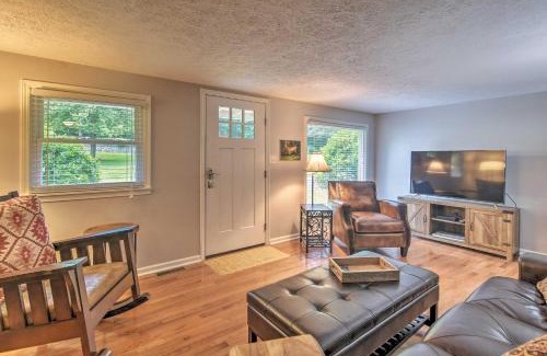 Blowing Rock House | Blowing Rock Home 1 Block to Downtown!