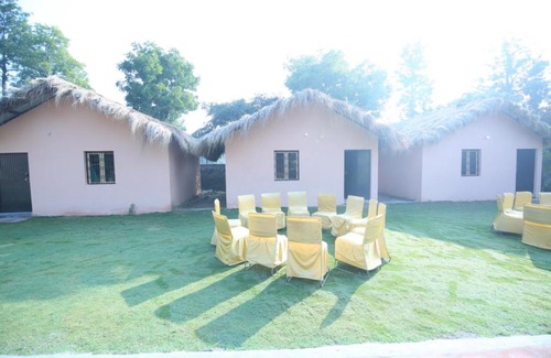 Gurugram Resort | Blowsom Farms