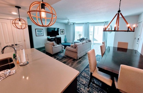 Fort Walton Beach Condo | Blu 100, 2019 Build, Ground Floor, 2 parking spots