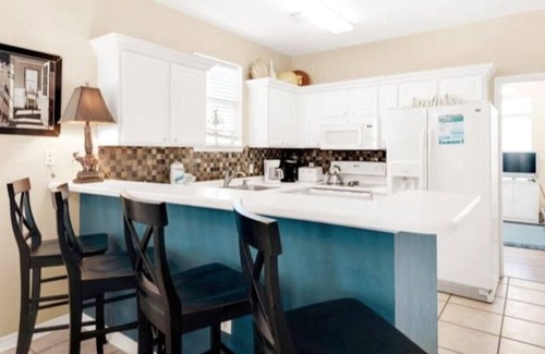 Crystal Beach House | Blu Flamingo · Blu Flamingo*Pool*GolfCart Deals