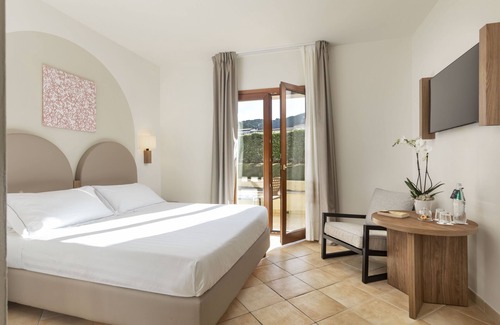 Cannigione Hotel | Blu Hotel Morisco