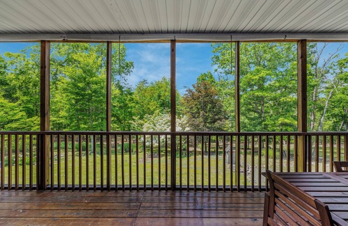 Berkeley Springs House | Blue Badger Cottage